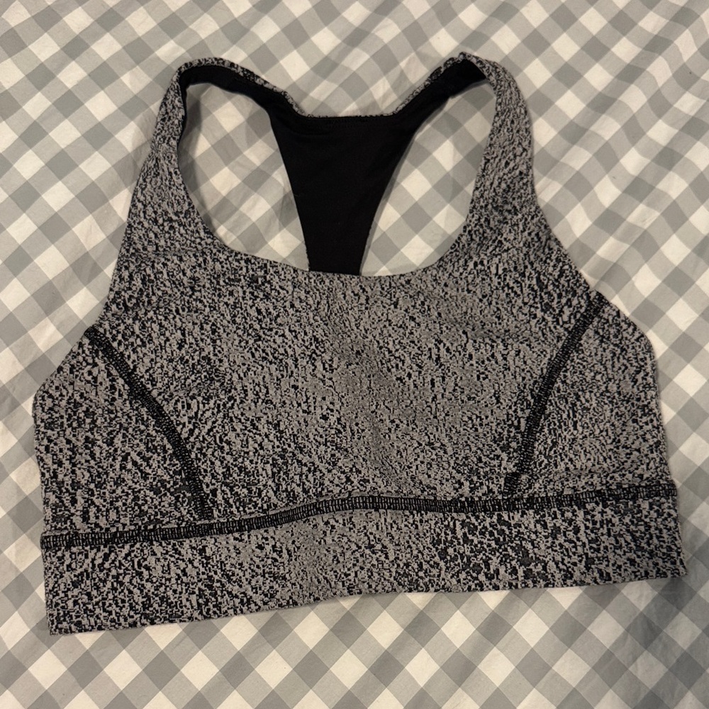 Lululemon sports bra, size 4